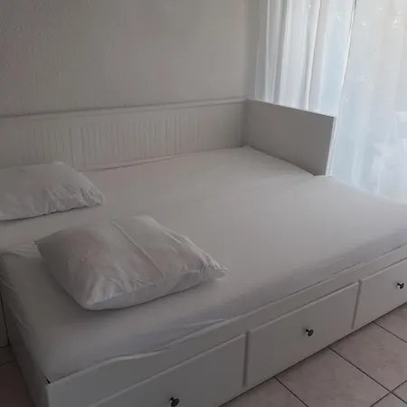 아파트 Jardin Ensoleille Avec Piscine Et Clim Classe 1 Etoile Proche Grazel