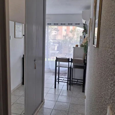 Jardin Ensoleille Avec Piscine Et Clim Classe 1 Etoile Proche Grazel