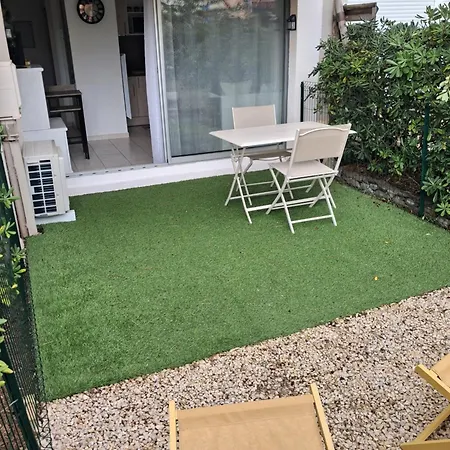 Apartment Grazel Classe 1 Etoile Au Calme Rez De Chaussee Avec Piscine Et Jardin