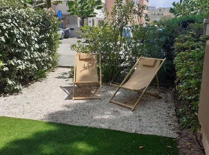 Grazel Classe 1 Etoile Au Calme Rez De Chaussee Avec Piscine Et Jardin 公寓 *