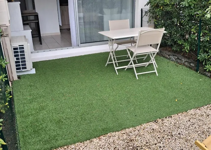 Apartment Grazel Classe 1 Etoile Au Calme Rez De Chaussee Avec Piscine Et Jardin