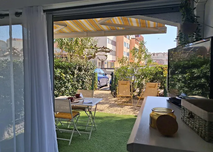 Studio Grazel Jardin Ensoleille Avec Piscine Et Clim Classe 1 Etoile 아파트