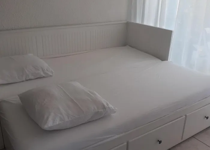 아파트 Studio Grazel Jardin Ensoleille Avec Piscine Et Clim Classe 1 Etoile