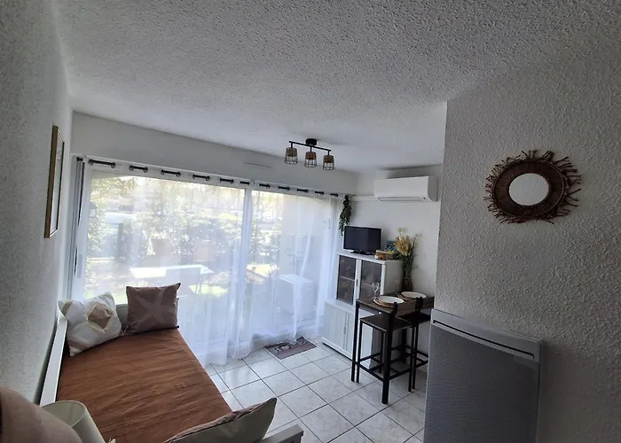아파트 Studio Grazel Jardin Ensoleille Avec Piscine Et Clim Classe 1 Etoile