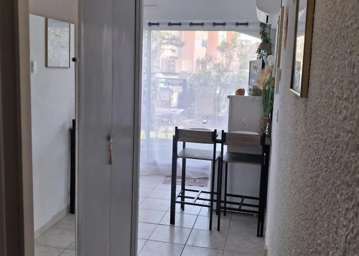 Studio Grazel Jardin Ensoleille Avec Piscine Et Clim Classe 1 Etoile