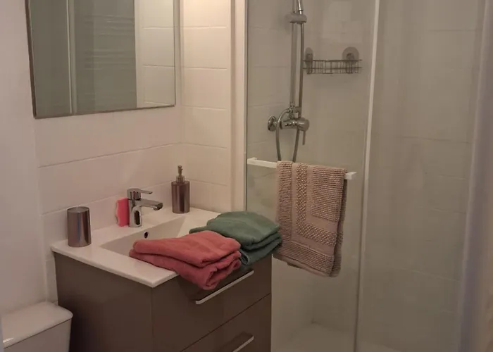 Studio Grazel Jardin Ensoleille Avec Piscine Et Clim Classe 1 Etoile * 그륏상